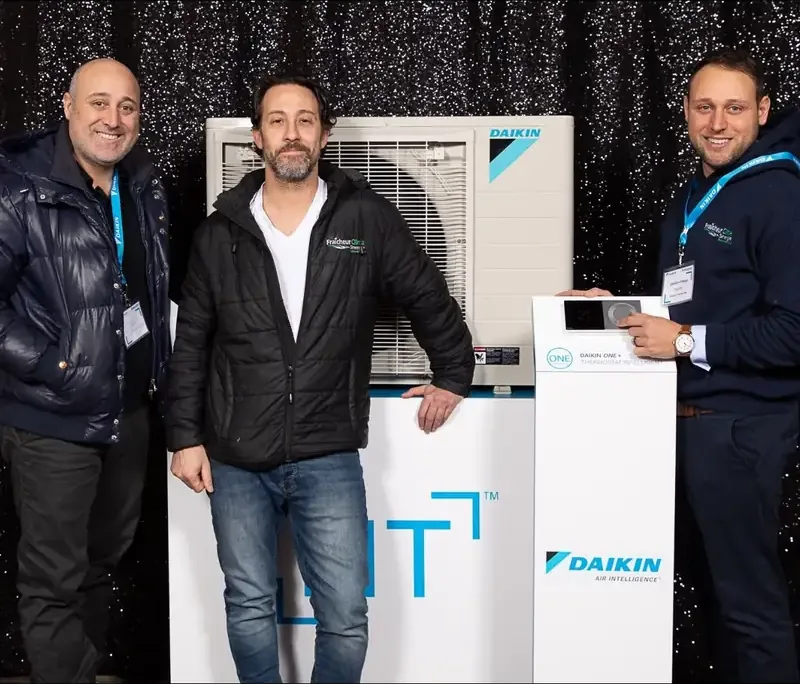 Synergie team at a Daikin manufacturer training event